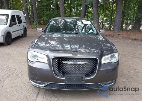 2018 Chrysler 300 Limited z USA, uszkodzony, nr VIN 2C3CCAEG6JH208126